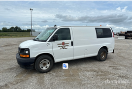 2017 Chevrolet Express 2500 Cargo Van 1GCWGAFF4H1138637